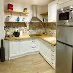 Nika House